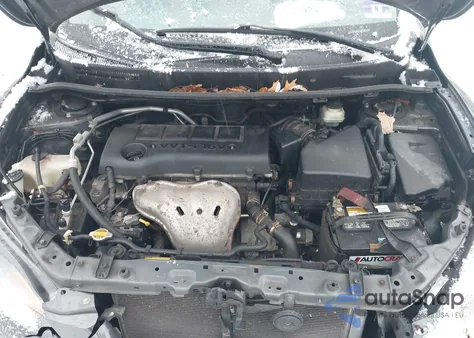 2009 Toyota Matrix S z USA, uszkodzony, nr VIN 2T1LE40E49C010230